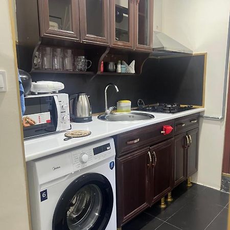 Monika Apartment Тбилиси Экстерьер фото